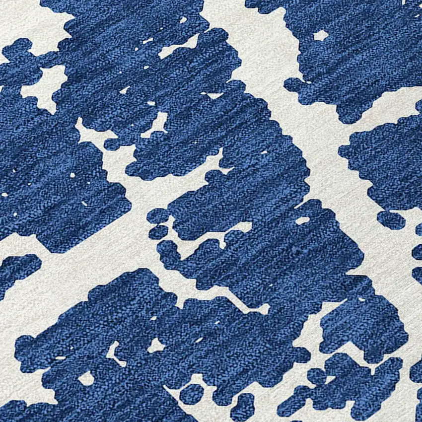 8' Blue And White Round Abstract Washable Indoor Outdoor Area Rug Photo 8