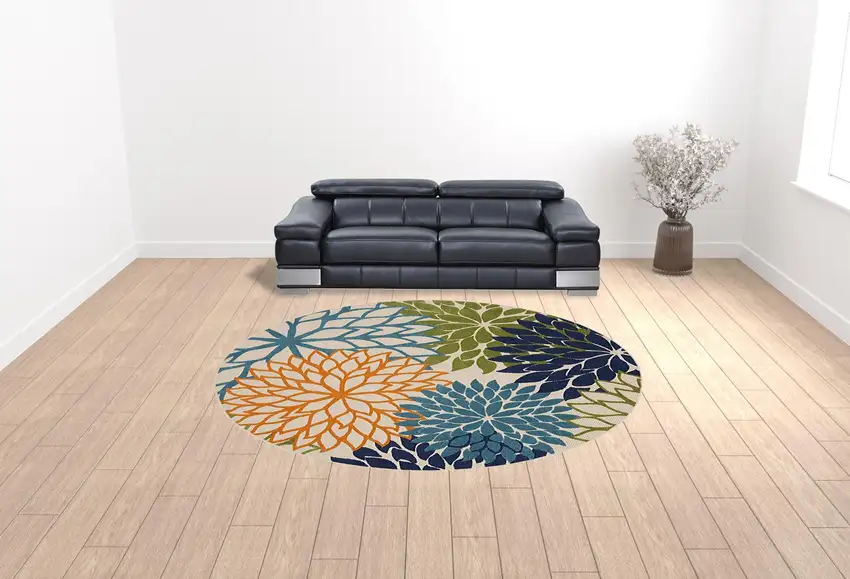 10' Round Floral Power Loom Area Rug Photo 2