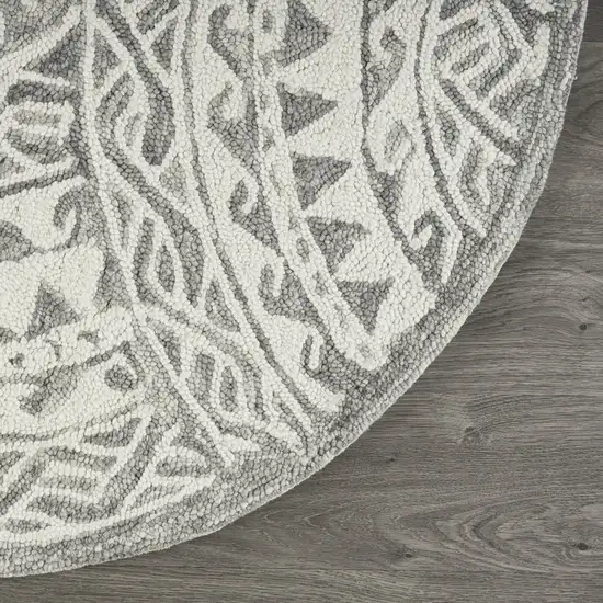 Gray Decorative Waves Area Rug Photo 8
