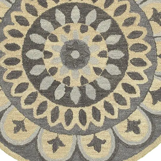 4' Round Gray Floral Bloom Area Rug Photo 10