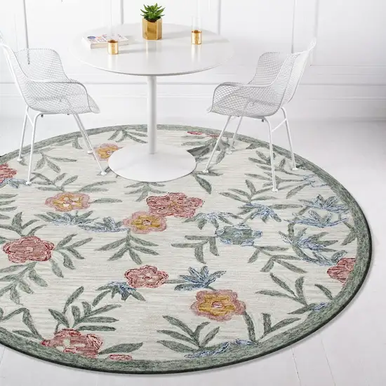 4' Round Gray Floral Traditional Area Rug Photo 8