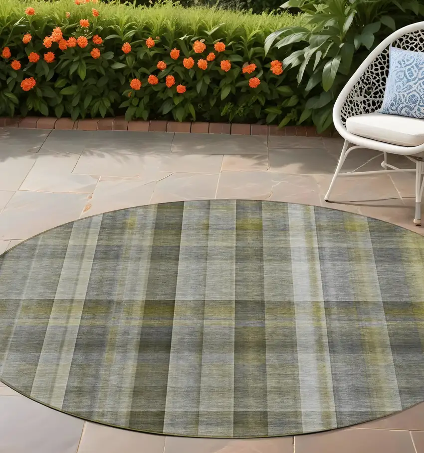 8' Round Gray Round Plaid Washable Non Skid Indoor Outdoor Area Rug Photo 1