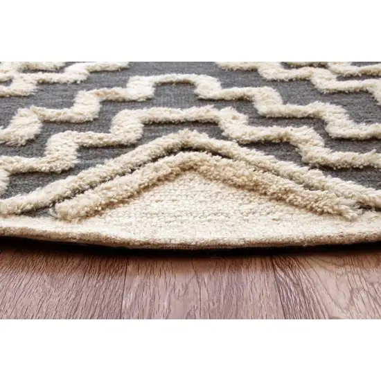 4' Round Gray and Cream Geometric Area Rug Photo 5