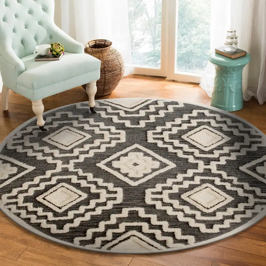 6' Round Gray and Cream Geometric Area Rug Photo 7