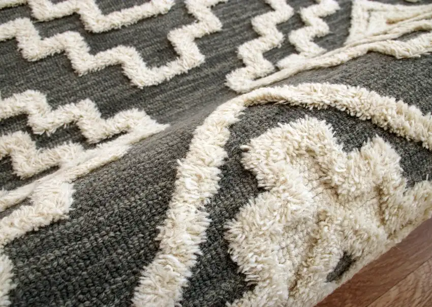6' Round Gray and Cream Geometric Area Rug Photo 6