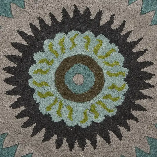 5' Round Green Peacock Feather Area Rug Photo 2