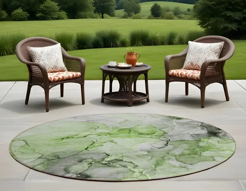 8' Round Green Round Abstract Washable Non Skid Indoor Outdoor Area Rug Photo 1