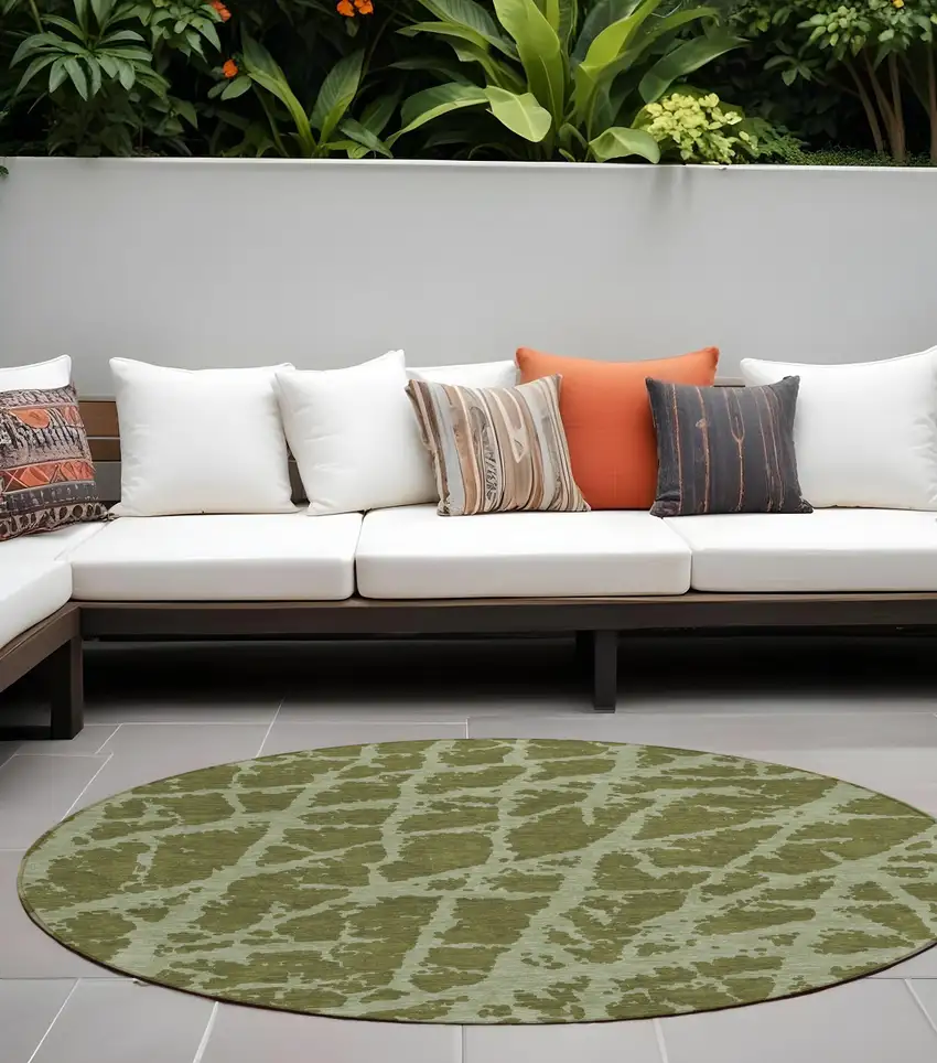 8' Round Green Round Abstract Washable Non Skid Indoor Outdoor Area Rug Photo 1
