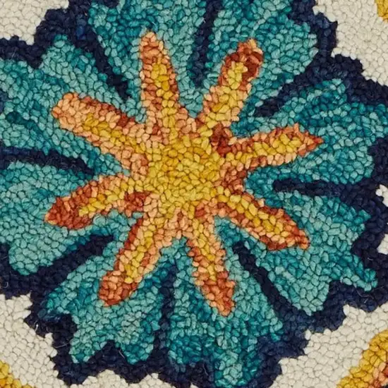 4' Round Ivory and Navy Decorative Area Rug Photo 9