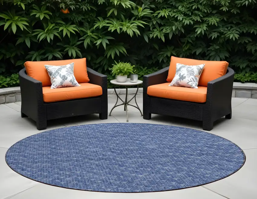 8' Round Navy Blue Round Geometric Washable Non Skid Indoor Outdoor Area Rug Photo 1