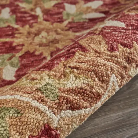 4' Round Rustic Red Scalloped Edge Area Rug Photo 6