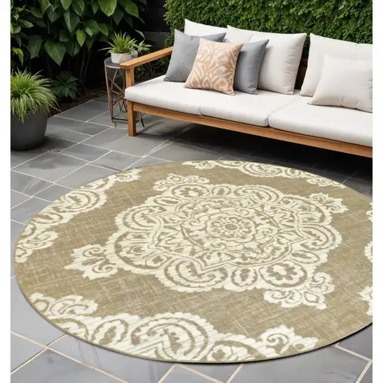 Tan Round Oriental Stain Resistant Indoor Outdoor Area Rug Photo 1