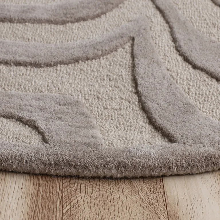 8' Round Taupe Zebra Pattern Area Rug Photo 3