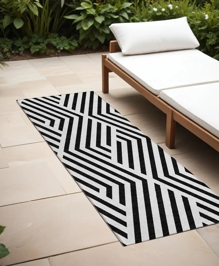 Black and White Geometric Washable Non Skid Indoor Outdoor Runner Rug Photo 1