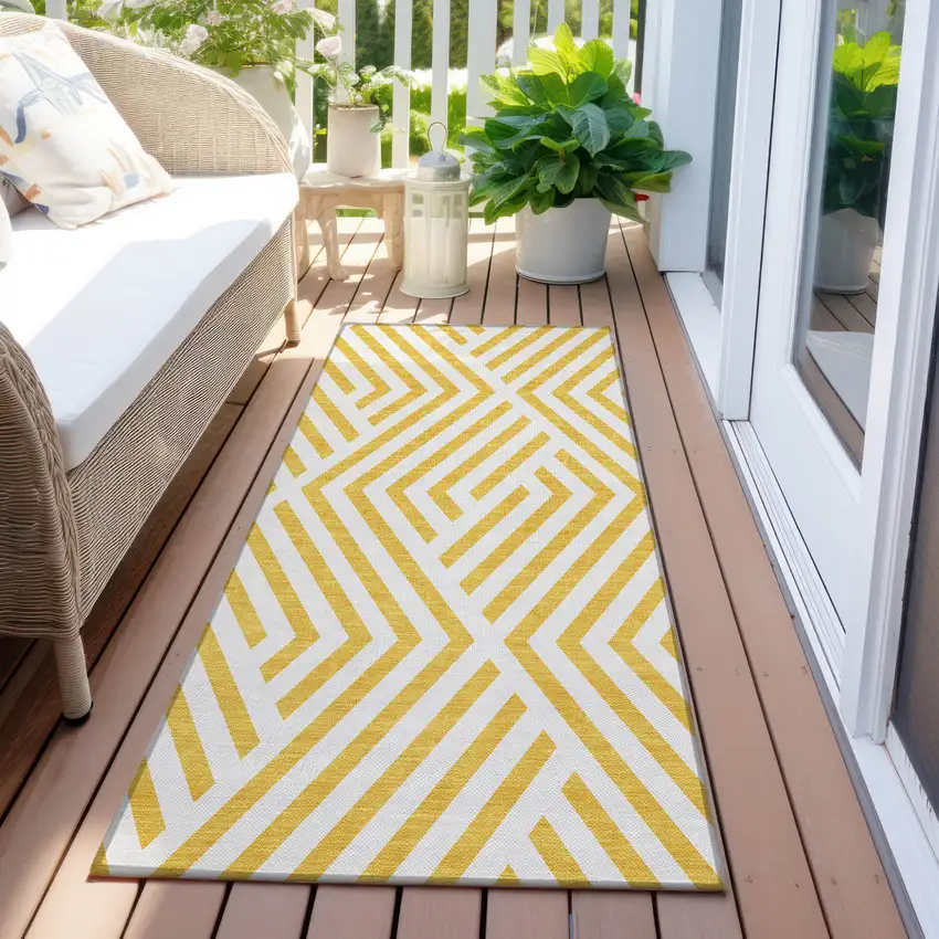 8' Gold And White Geometric Washable Indoor Outdoor Runner Rug Photo 8