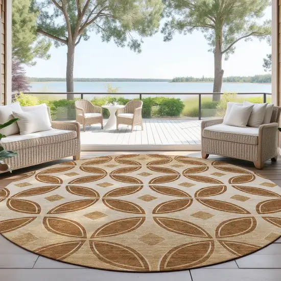 8' Rust And Beige Round Geometric Washable Indoor Outdoor Area Rug Photo 4