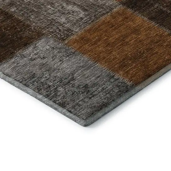 8' Rust Brown And Gray Patchwork Washable Round Rug With UV Protection Photo 7