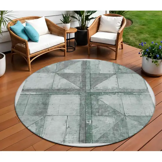 8' Sage And Gray Round Geometric Washable Indoor Outdoor Area Rug Photo 2