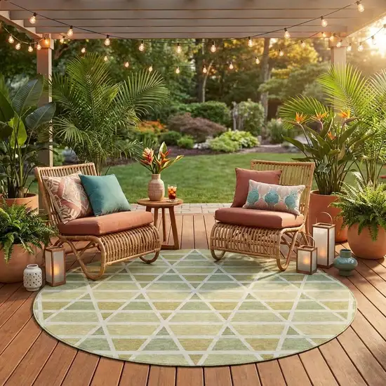 8' Sage And Green Round Geometric Washable Indoor Outdoor Area Rug Photo 1