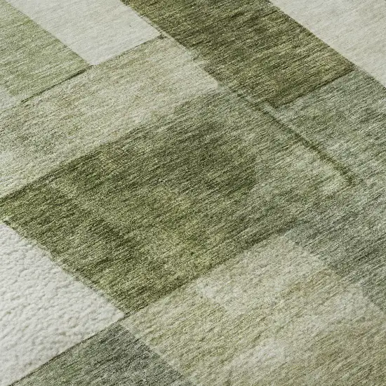 8' Sage Beige And Gray Geometric Washable Round Rug With UV Protection Photo 8