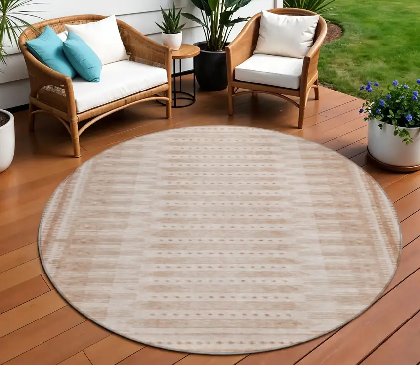 8' Salmon And Beige Round Geometric Washable Indoor Outdoor Area Rug Photo 2