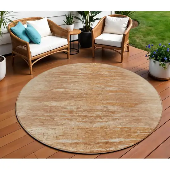 8' Salmon And Copper Round Abstract Washable Indoor Outdoor Area Rug Photo 1