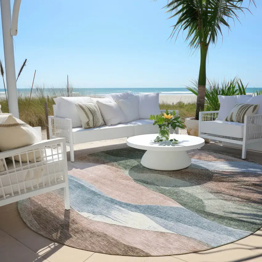 8' Salmon And Emerald Round Abstract Washable Indoor Outdoor Area Rug Photo 5