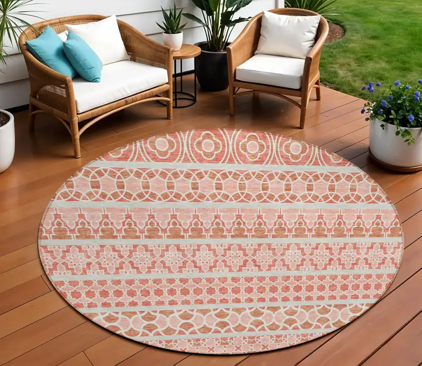 8' Salmon Beige And Copper Round Quatrefoil Washable Indoor Outdoor Area Rug Photo 1