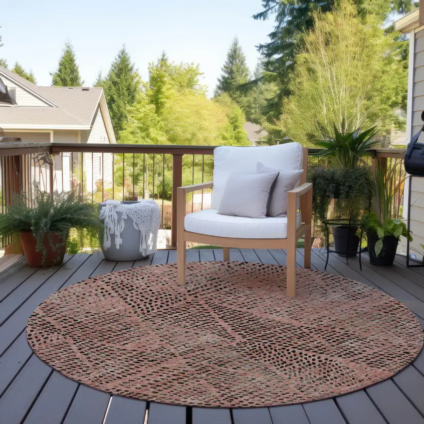 8' Salmon Charcoal And Beige Round Geometric Washable Indoor Outdoor Area Rug Photo 5