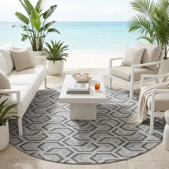 8' Silver And Graphite Round Geometric Washable Indoor Outdoor Area Rug Photo 1