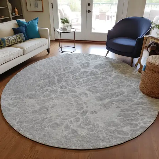 8' Silver And Gray Round Abstract Washable Indoor Outdoor Area Rug Photo 8
