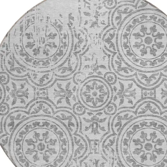 8' Silver And Gray Round Medallion Washable Indoor Outdoor Area Rug Photo 4