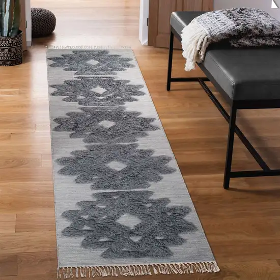 10' Silver And Grey Wool Geometric Flatweave Handmade Stain Resistant Runner Rug With Fringe Photo 3