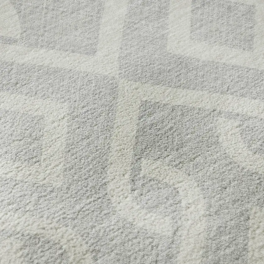 8' Silver And Ivory Geometric Washable Round Rug With UV Protection Photo 9