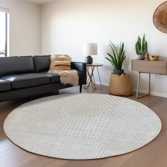8' Silver And Ivory Geometric Washable Round Rug With UV Protection Photo 4