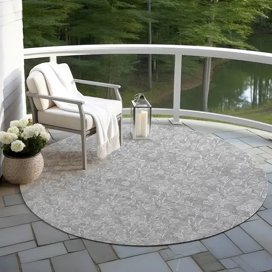 8' Silver And Ivory Round Floral Washable Indoor Outdoor Area Rug Photo 6