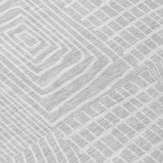 8' Silver And Ivory Round Geometric Washable Indoor Outdoor Area Rug Photo 8