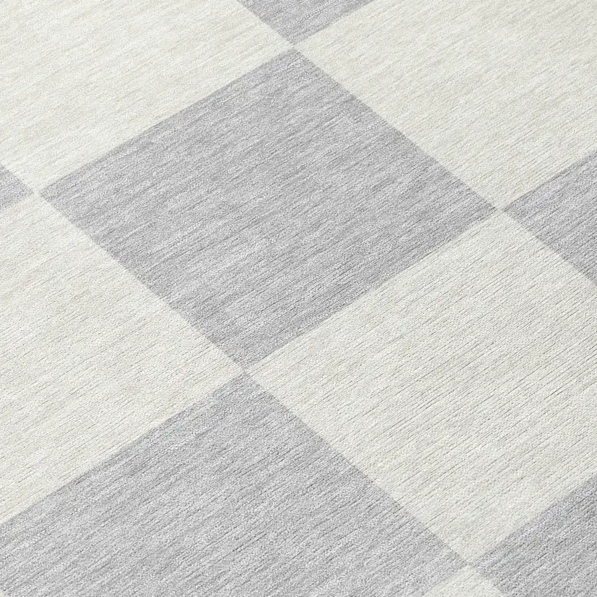 8' Silver And Ivory Round Geometric Washable Indoor Outdoor Area Rug Photo 9