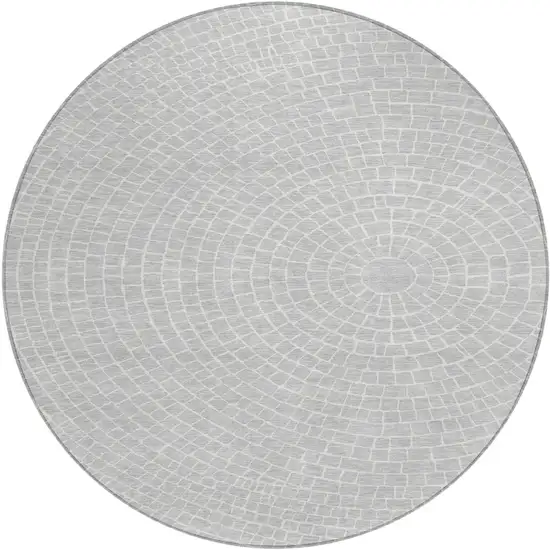 8' Silver And Ivory Round Geometric Washable Indoor Outdoor Area Rug Photo 1