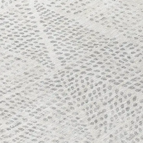 8' Silver And Ivory Round Geometric Washable Indoor Outdoor Area Rug Photo 9