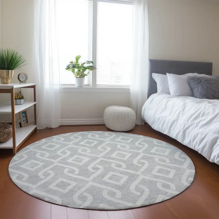 8' Silver And Ivory Round Geometric Washable Indoor Outdoor Area Rug Photo 6