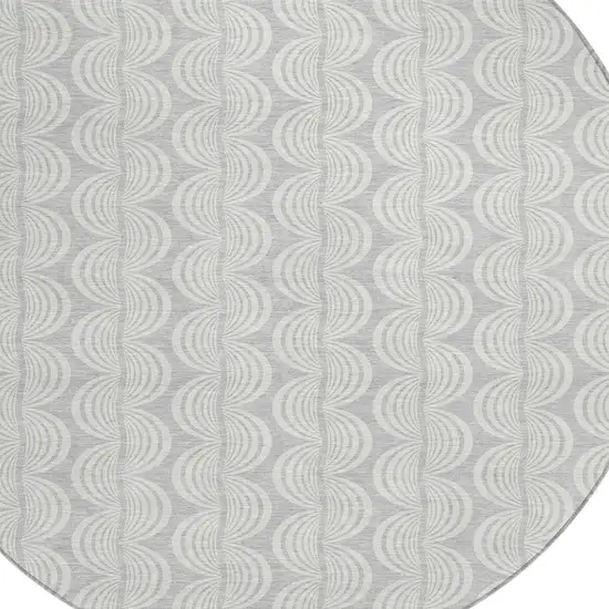 8' Silver And Ivory Round Ogee Washable Indoor Outdoor Area Rug Photo 5
