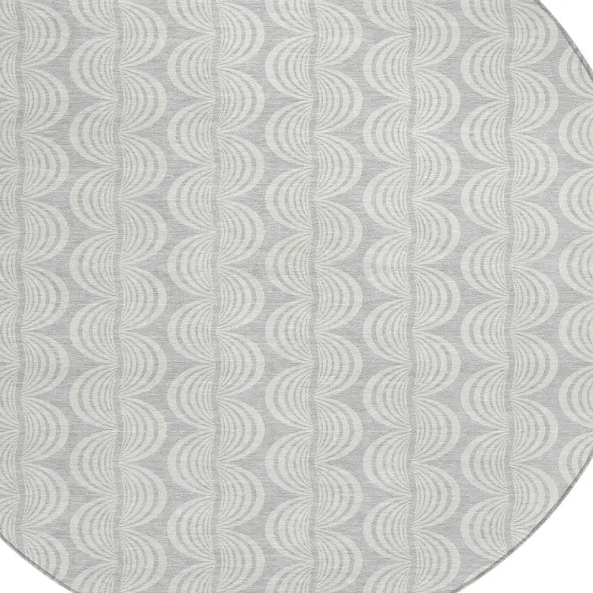 8' Silver And Ivory Round Ogee Washable Indoor Outdoor Area Rug Photo 5