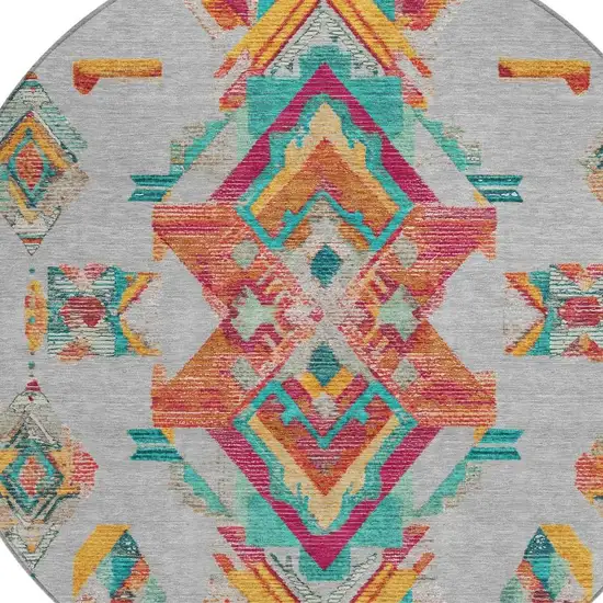 8' Silver And Ivory Round Tribal Washable Indoor Outdoor Area Rug Photo 5