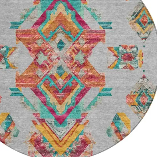 8' Silver And Ivory Round Tribal Washable Indoor Outdoor Area Rug Photo 4
