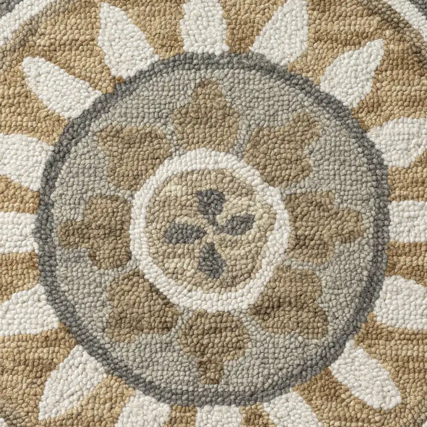 5' Silver And Ivory Wool Floral Hand Tufted Round Rug Photo 8