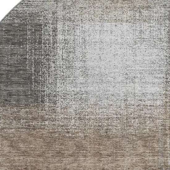8' Silver Beige And Gray Abstract Washable Round Rug With UV Protection Photo 3