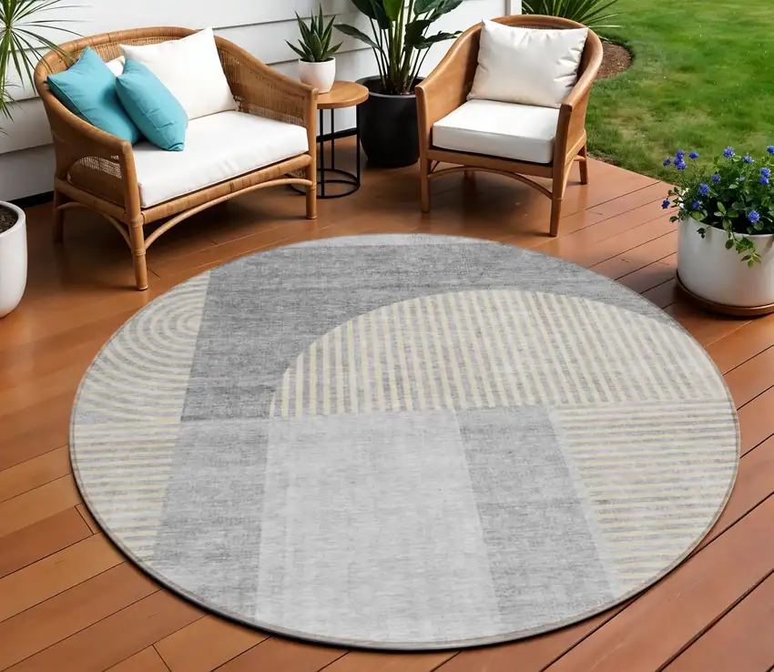8' Silver Gray And Beige Round Geometric Washable Indoor Outdoor Area Rug Photo 1