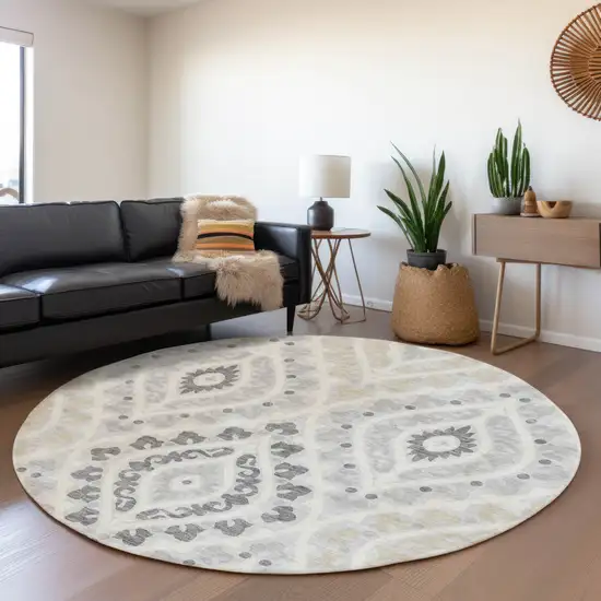 8' Silver Gray And Ivory Round Floral Washable Indoor Outdoor Area Rug Photo 7