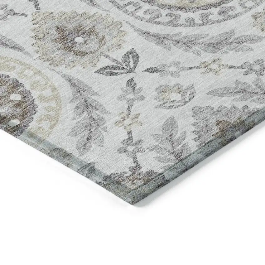 8' Silver Gray And Taupe Round Floral Washable Indoor Outdoor Area Rug Photo 3